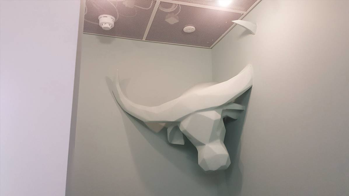 google valesco dublin low poly sculpture